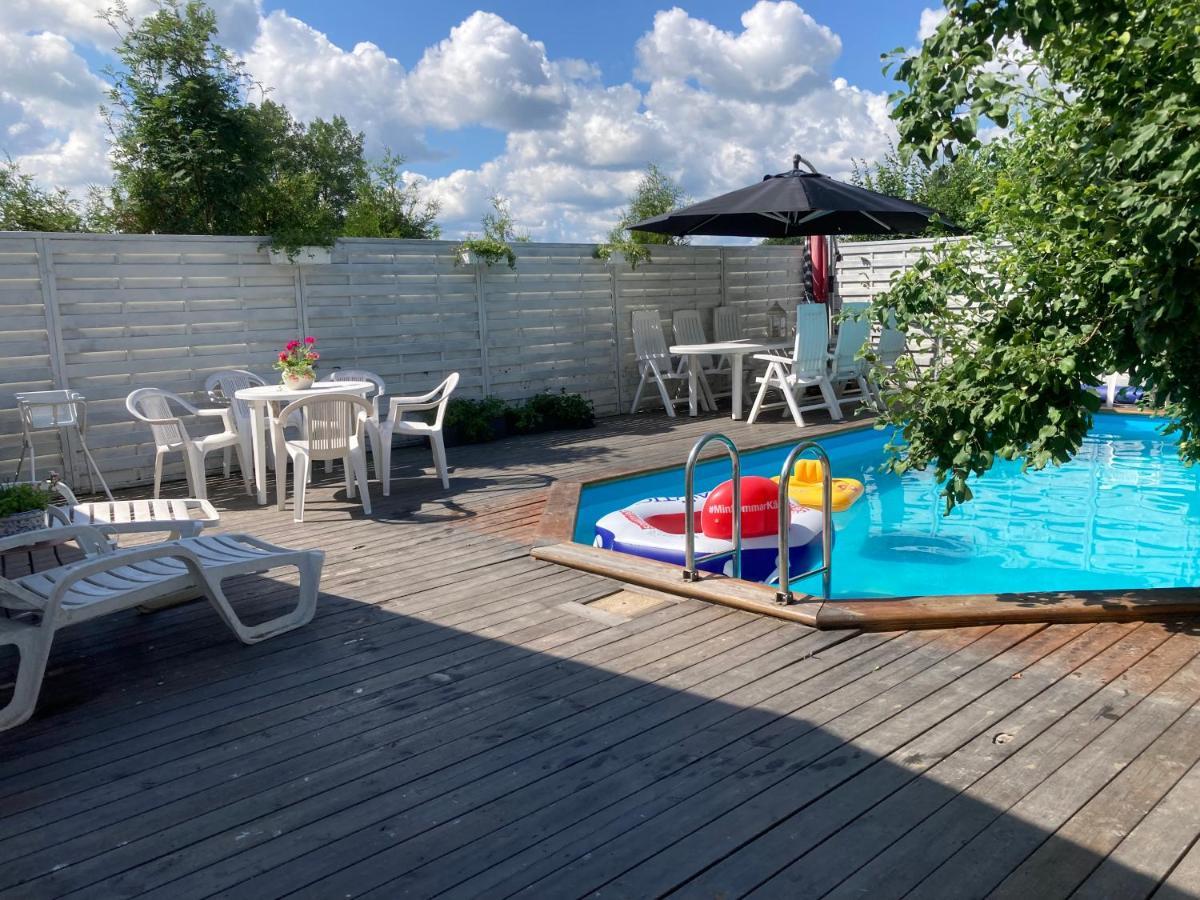 Bed and Breakfast Mehri Uppsala Exterior foto