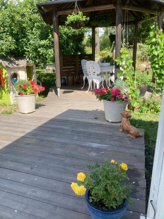 Bed and Breakfast Mehri Uppsala Exterior foto