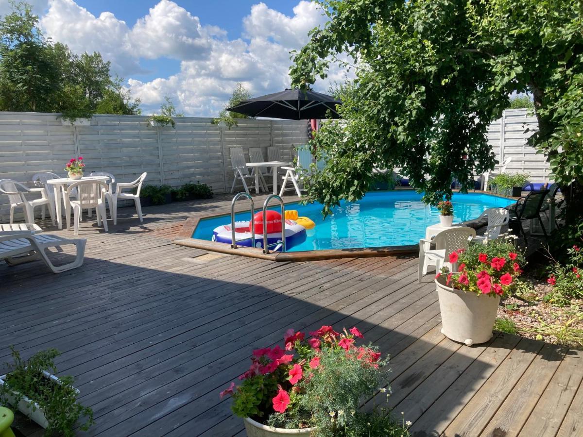 Bed and Breakfast Mehri Uppsala Exterior foto