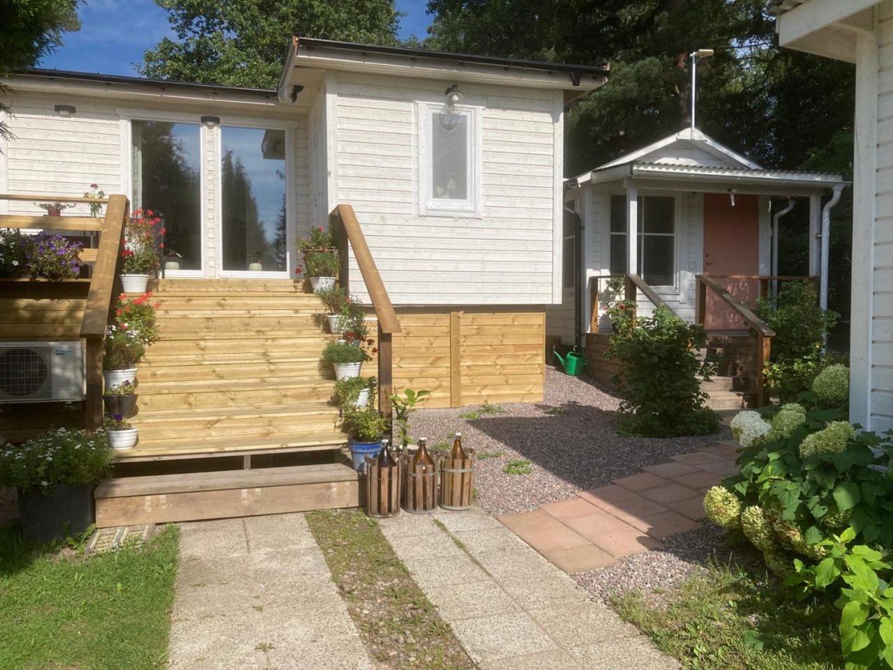 Bed and Breakfast Mehri Uppsala Exterior foto